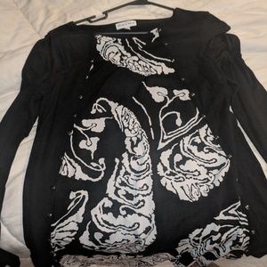 Nice floral print long sleeve shirt